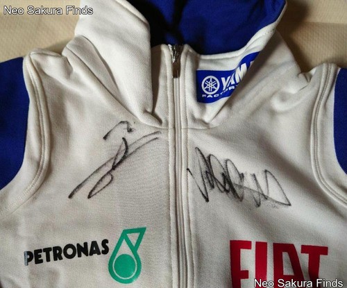 Valentino rossi autograph - valentino,