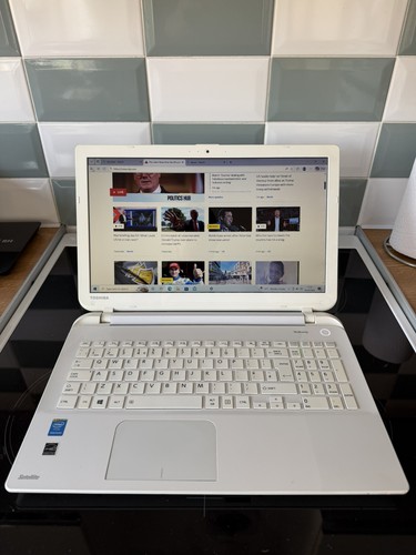 Toshiba satellite l50 - l50, 1uv