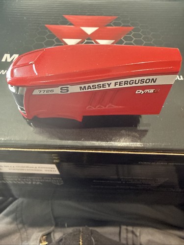 Universal hobbies massey - universal,