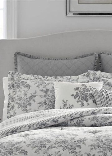 Laura ashley pillow - pillow, shams