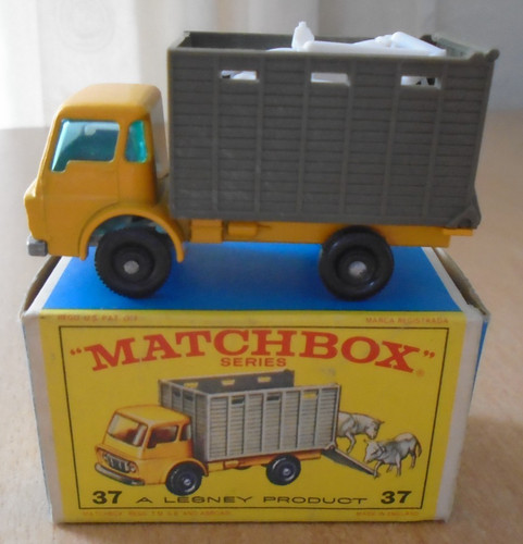 Matchbox series cattle - matchbox,