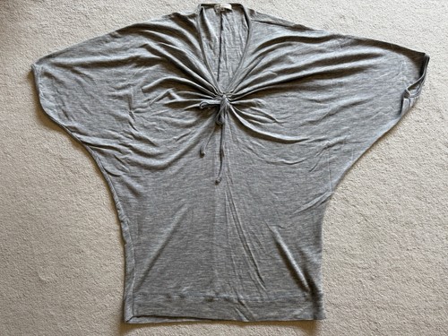 Grey fine knit batwing - , ruche