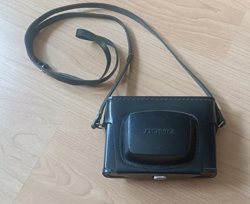 Lomo black leather camera - black,