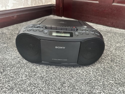 Sony radio cassette - sony,