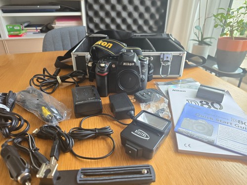 Nikon d80 dslr camera - nikon,