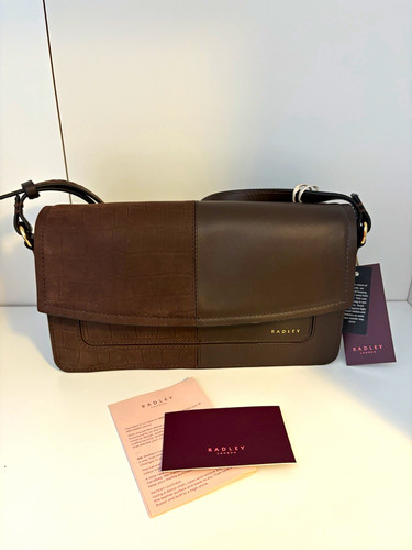 Radley london albert road - london,