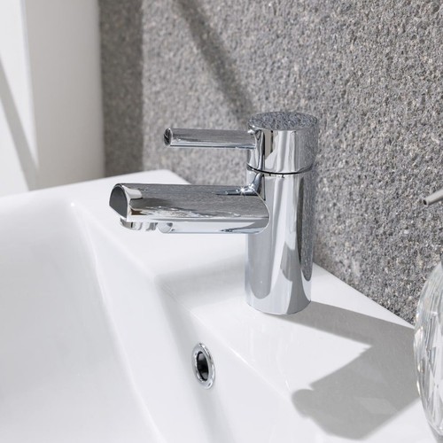 Contemporary bathroom chrome - contemporary,