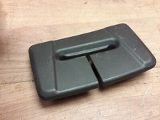 VAUXHALL INSIGNIA 08-017 SEAT BELT - CENTRE REAR (3-POINT) TRIM COVER 13238358