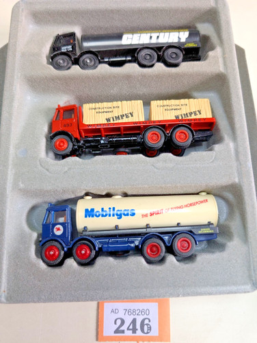 Ad246 set lorrys - set, of