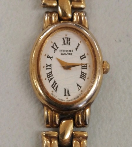Seiko gold 1n00 5h70 ladies - gold,