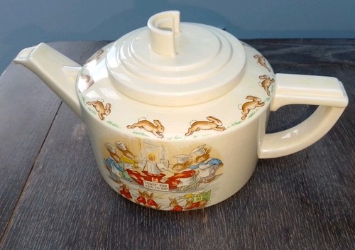Royal doulton bunnykins - doulton,