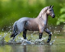 Breyer (Freedom Series) Blue