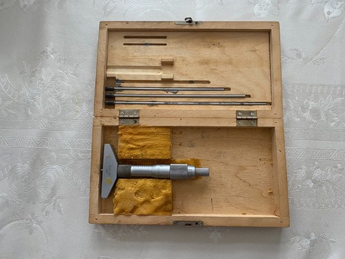 Depth gauge micrometer - gauge,