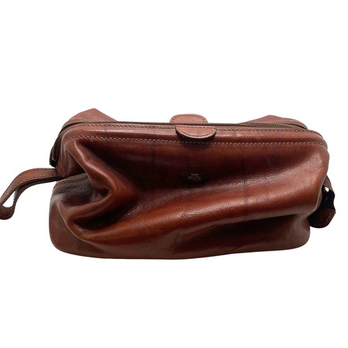 The bridge leather toiletry - the,