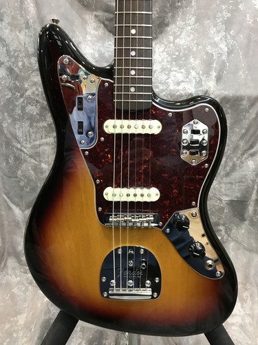Fender made in japan - [fender],