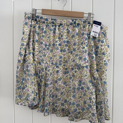 Papaya bnwt size short - papaya, 22