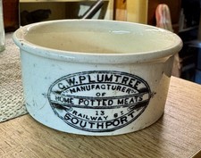 A+ 1905 Mint Transferred PLUMTREE RAILWAY STREET Home Potted Meat Pot (K158)