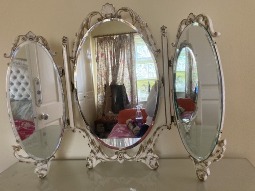 Vintage dressing table - table, mirror