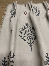 Susie Watson, Akansha, Fan