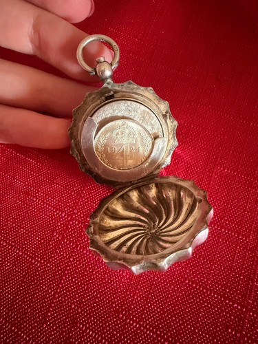 Victorian silver sovereign - a,