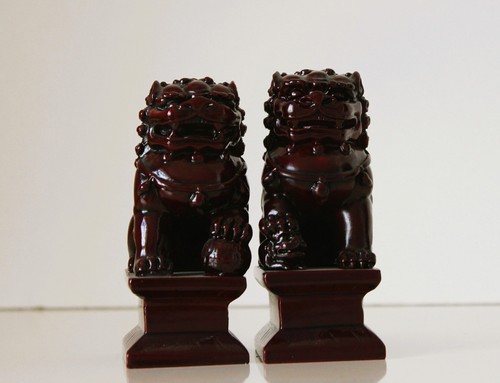 Pair dark red chinese foo - chinese,