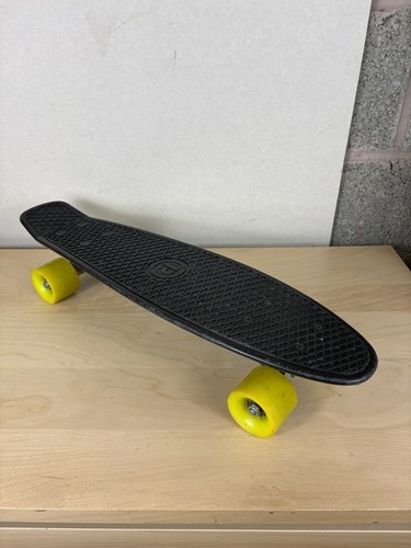 Black green penny board - black,