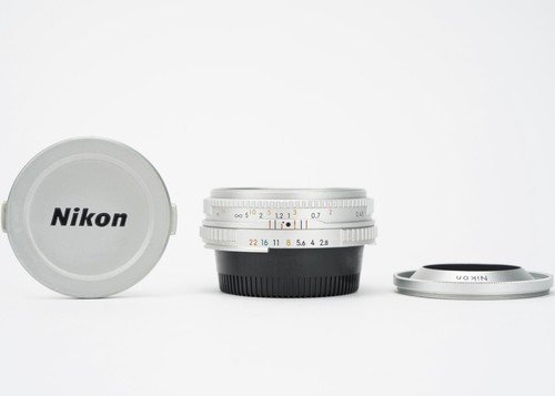 Nikon nikkor 45mm - 45mm, f/2.8p