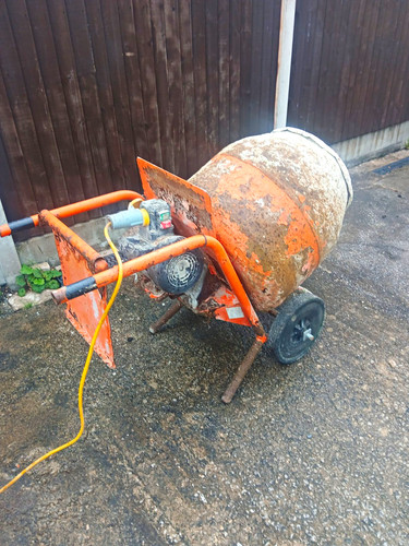 Electric cement mixer orange - electric,