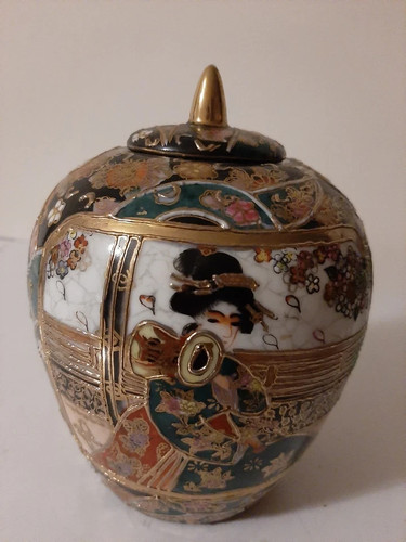 Japanese hand painted - painted, satsuma