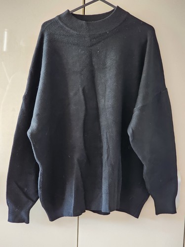 Black oversized jumper