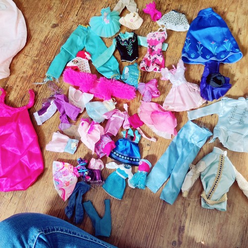 Vintage barbie sindy - barbie, type