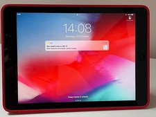 iPad Air 16GB 1st Gen Space Grey bundle Apple Smart Case & Charger - Immaculate