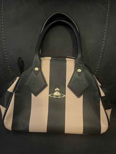 Vivienne westwood santa - westwood, monica