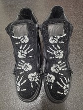 Giuseppe Zanotti  UK 10  Hi