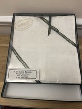 Irishgold Celtic Linen Damask Serviettes . Box Of 4.