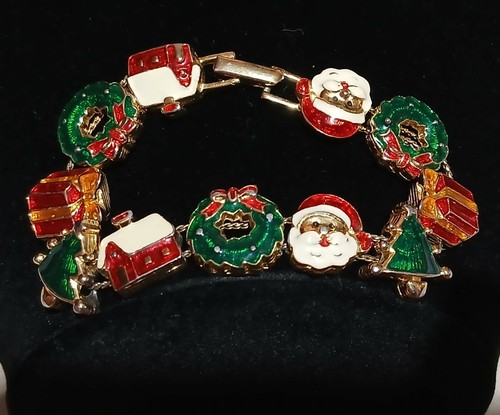Vtg sliding charm bracelet - charm, red