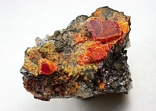 Minerals realgar on - minerals,