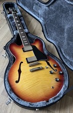 Epiphone Inspired By Gibson ES-335 Figured in Raspberry Tea Burst with Hard Case