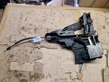 2002 - 2008 FORD FIESTA Mk6 DRIVERS SIDE FRONT DOOR CATCH LOCKING MECHANISM