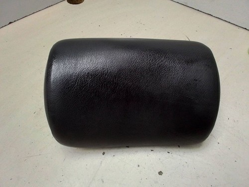 Saab 2005 rear seat head - saab,