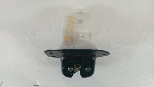 90502en00a boot lid lock - boot,