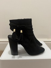 Atmosphere Black Tassel Heeled
