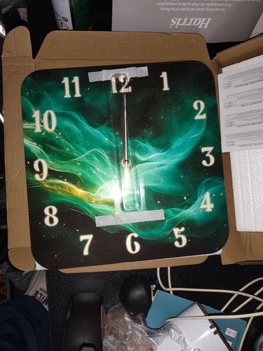 Lovely green clock wall - clock,
