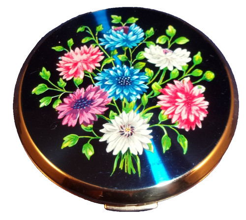 Mint condition vintage gold - vintage,