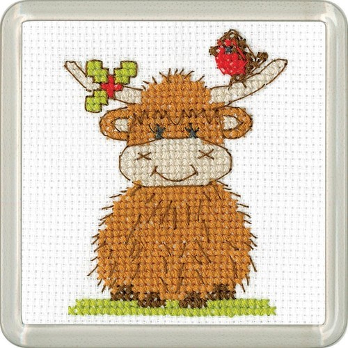 Highland robin and holly - highland,