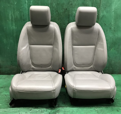 Jaguar x250 front seats - x250,