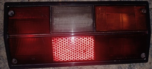 Volkswagen t25 rear lamp - volkswagen,