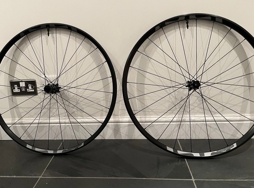 Thirteen tubeless ready xcx - e, ready.
