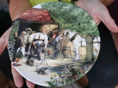 Royal doulton the blacksmith - doulton,