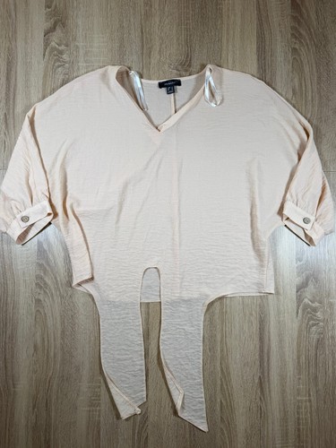 Primark peach beige neck - primark, v-neck
